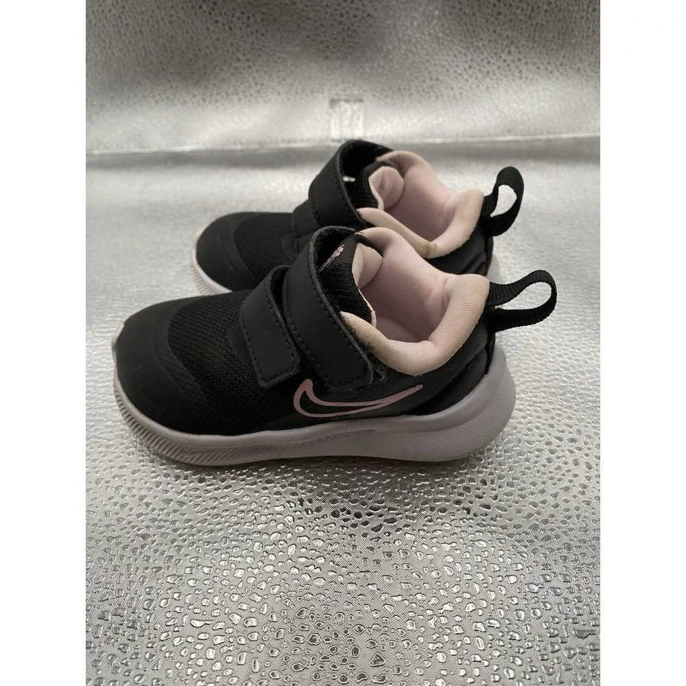 Nike star runner